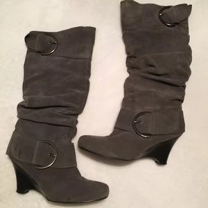 Women’s knee-high boots